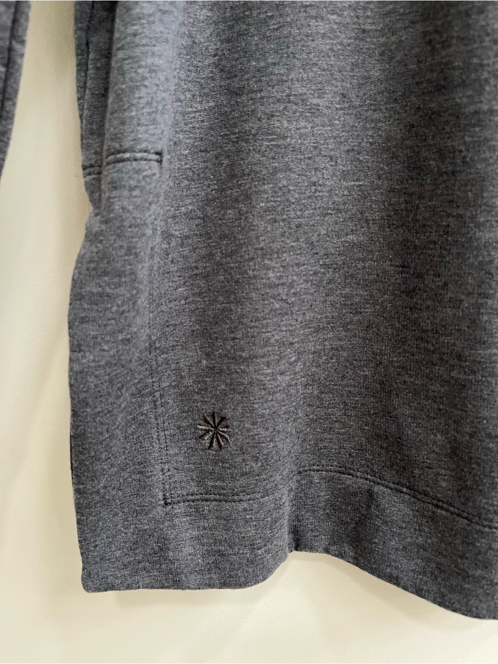 Athleta Coaster Luxe Recover Sweatshirt Heathered Gray Nirvana Fabric Size Small - Picture 9 of 12